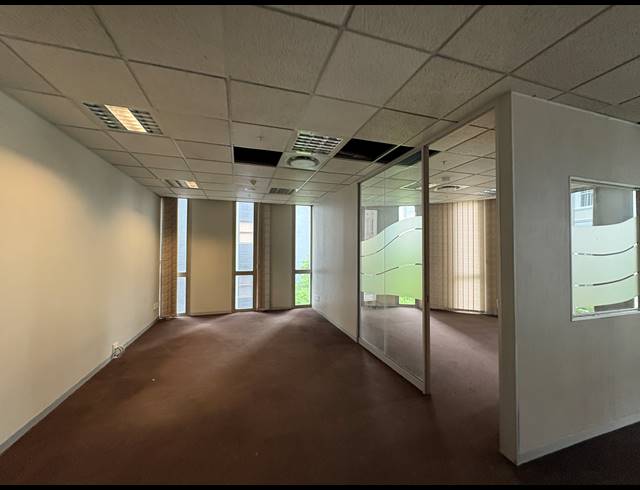 902M² OFFICE TO LET IN CAPE TOWN CITY CENTRE